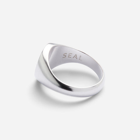 Round Signet - Ring